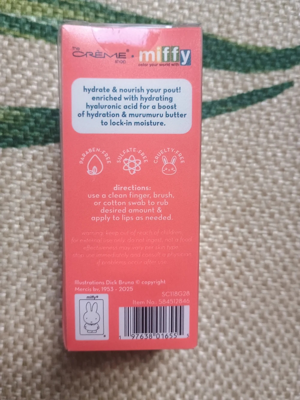 Miffy White Bunny Moisturizing Lip Balm Amazing Apple 🍎🍏